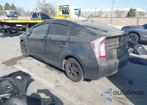 2013 Toyota Prius Three z USA, uszkodzony, nr VIN JTDKN3DU0D1623059